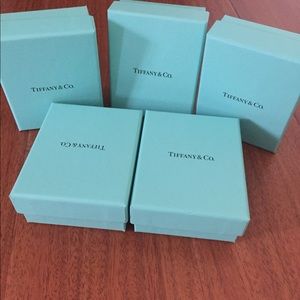 50 (FIFTY) Authentic Tiffany & Co boxes & cotton inserts